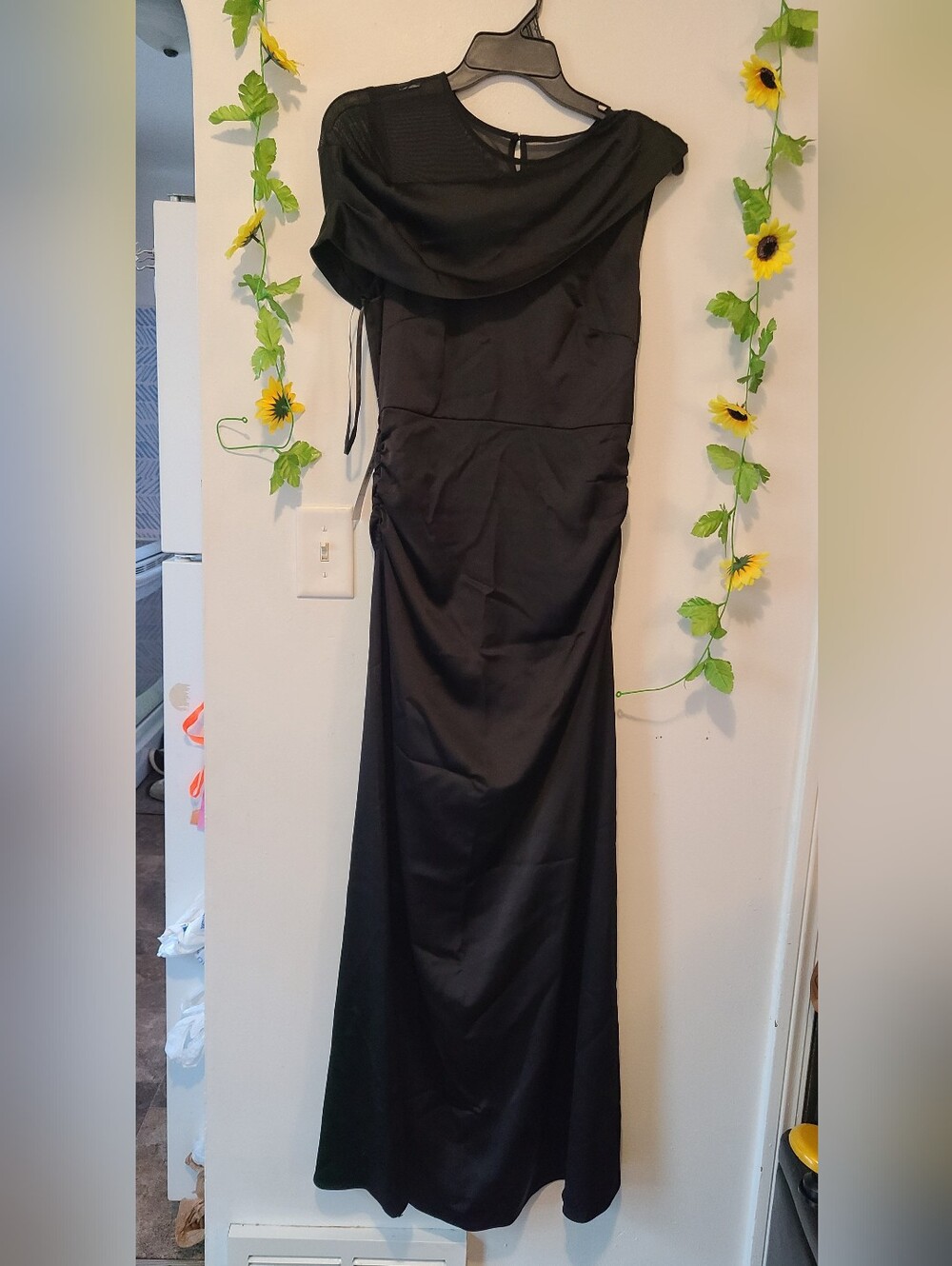 Nwt Maggy London Women's sz 4 Women's Asymmetrical One Shoulder Maxi Gown formal